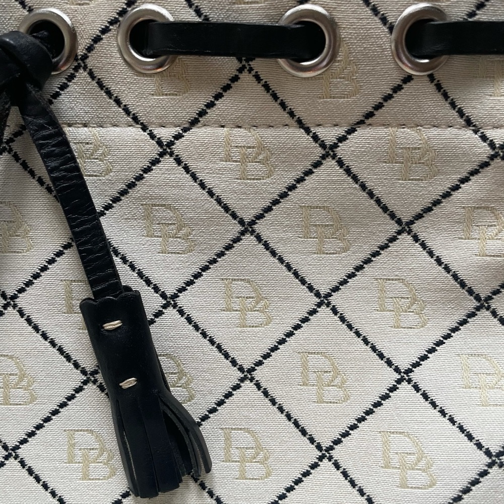 Dooney & Bourke Shoulder Bag - Picture 2 of 5